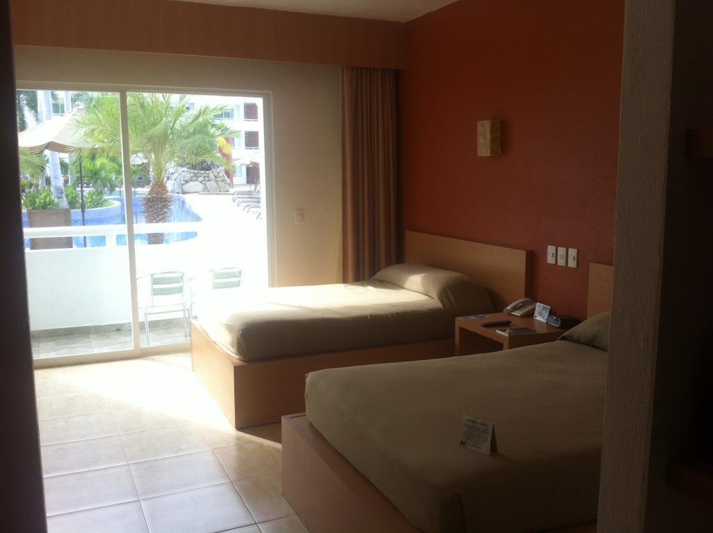 Hotel La Isla Huatulco Extérieur photo