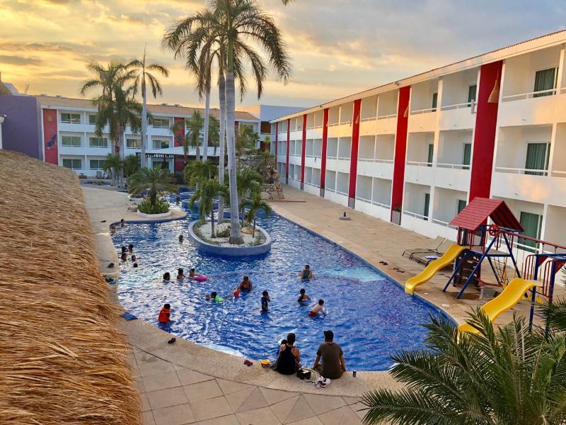 Hotel La Isla Huatulco Extérieur photo